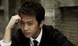 邓超家世爆料视频播放,出身名门，成长历程引关注