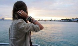 那女人的大海在线观看,探寻神秘海域的浪漫传奇