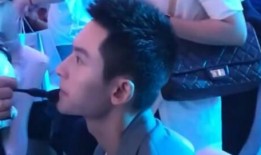 娱乐圈日常吃瓜,揭秘明星们的日常“瓜田”生活