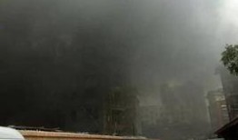 高坪消防车起火视频爆料,紧急救援现场突发惊险一幕
